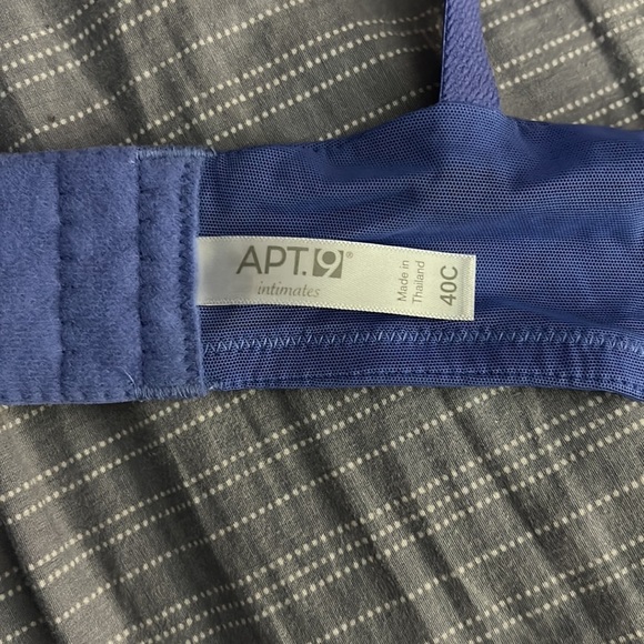 COPY - BNWT Purple Unlined Lace Bra Size 40C - Picture 4 of 4